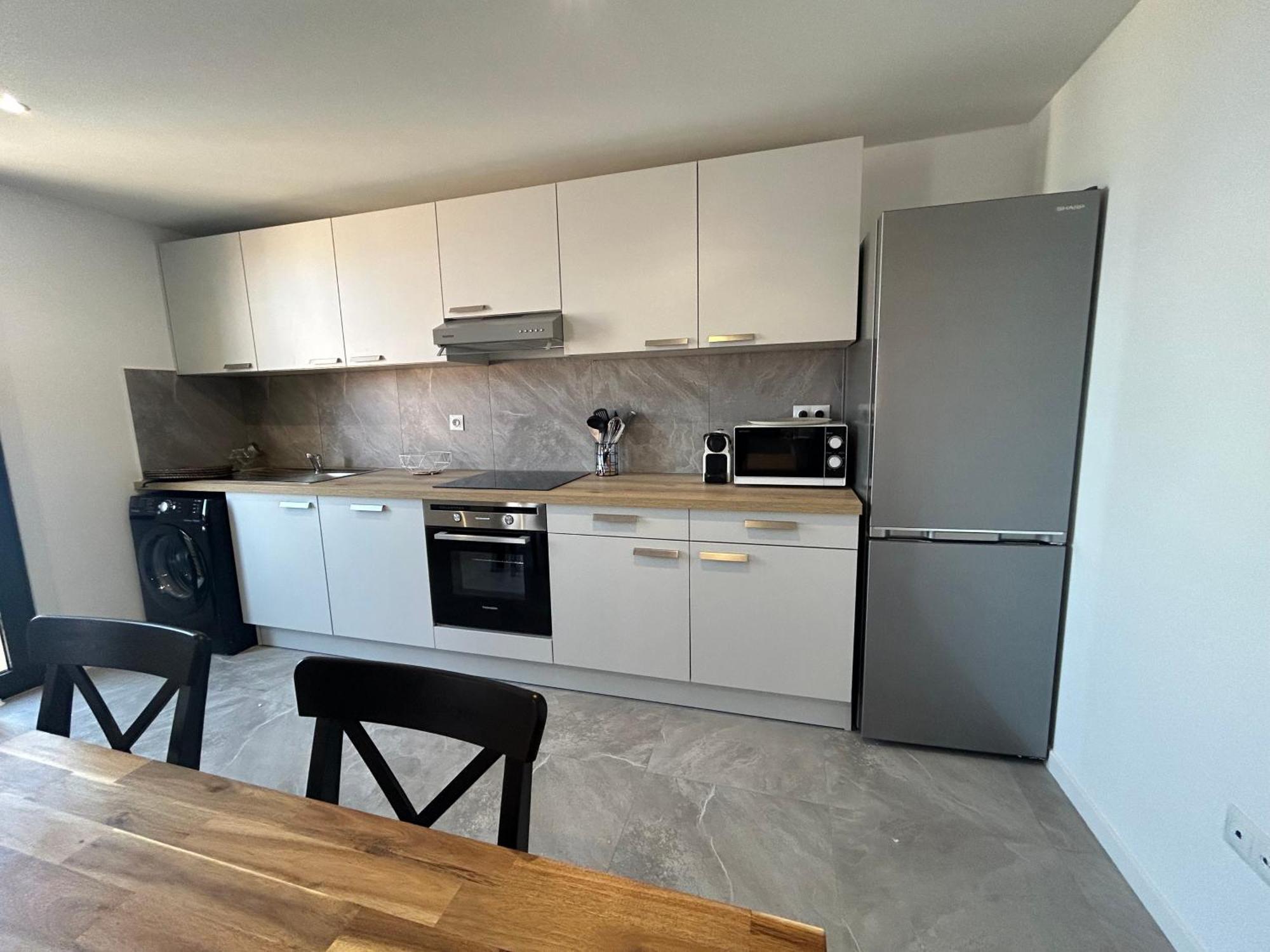 Residence "A Torbia" , 4 Appartements De 2 A 6 Personnes La Turbie Zimmer foto