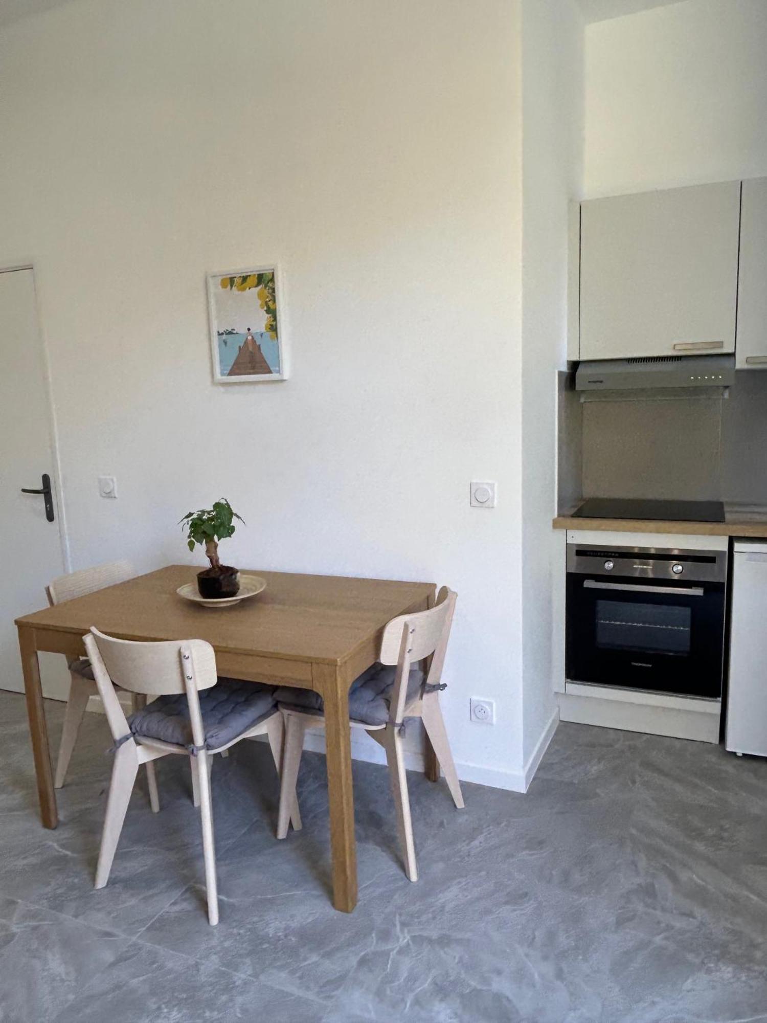 Residence "A Torbia" , 4 Appartements De 2 A 6 Personnes La Turbie Zimmer foto