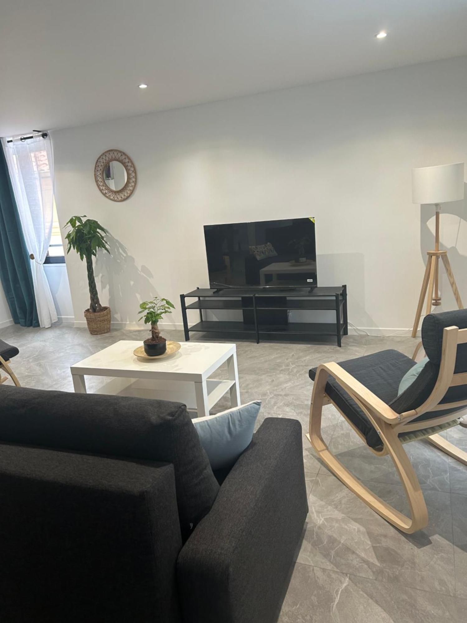 Residence "A Torbia" , 4 Appartements De 2 A 6 Personnes La Turbie Zimmer foto